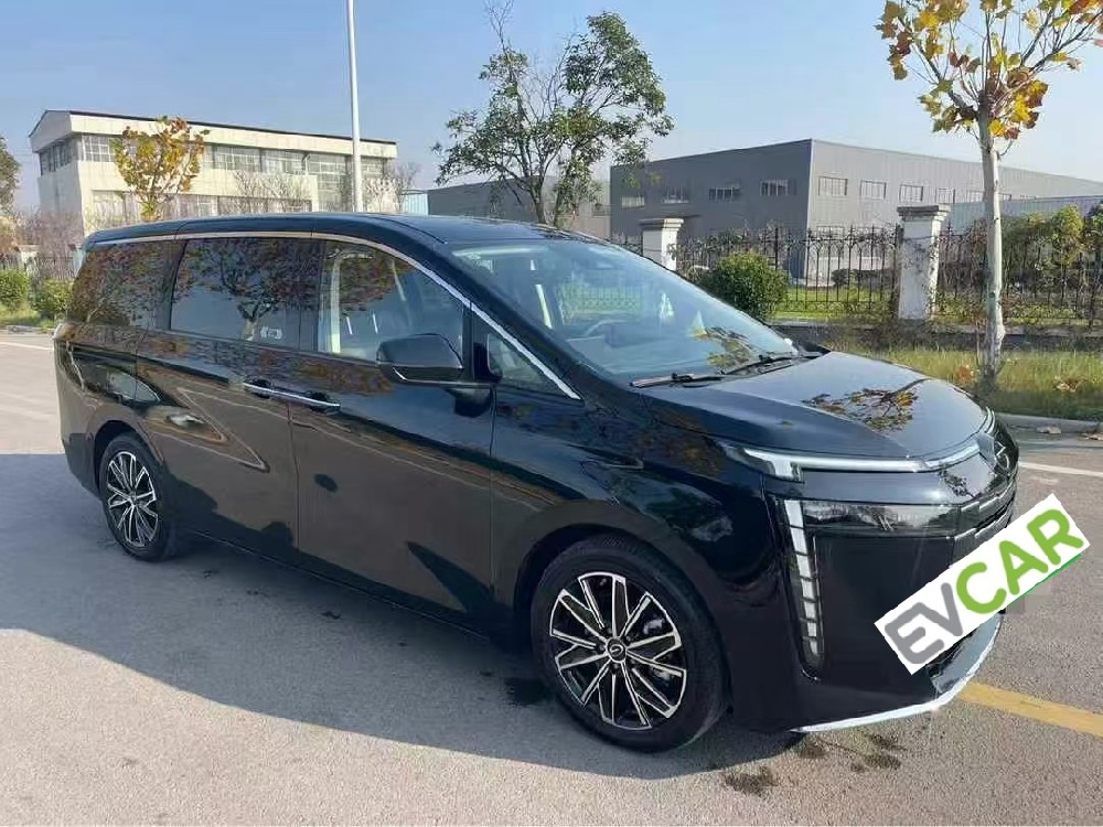 GAC Trumpchi E8 /EXW Price is 19300 USD